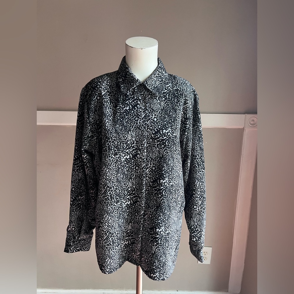 Anna Monochrome Leopard Print Blouse
